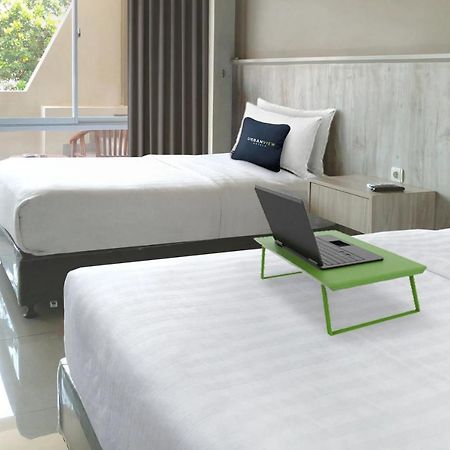 Urbanview Hotel Rio Life House Cianjur By Reddoorz ภายนอก รูปภาพ